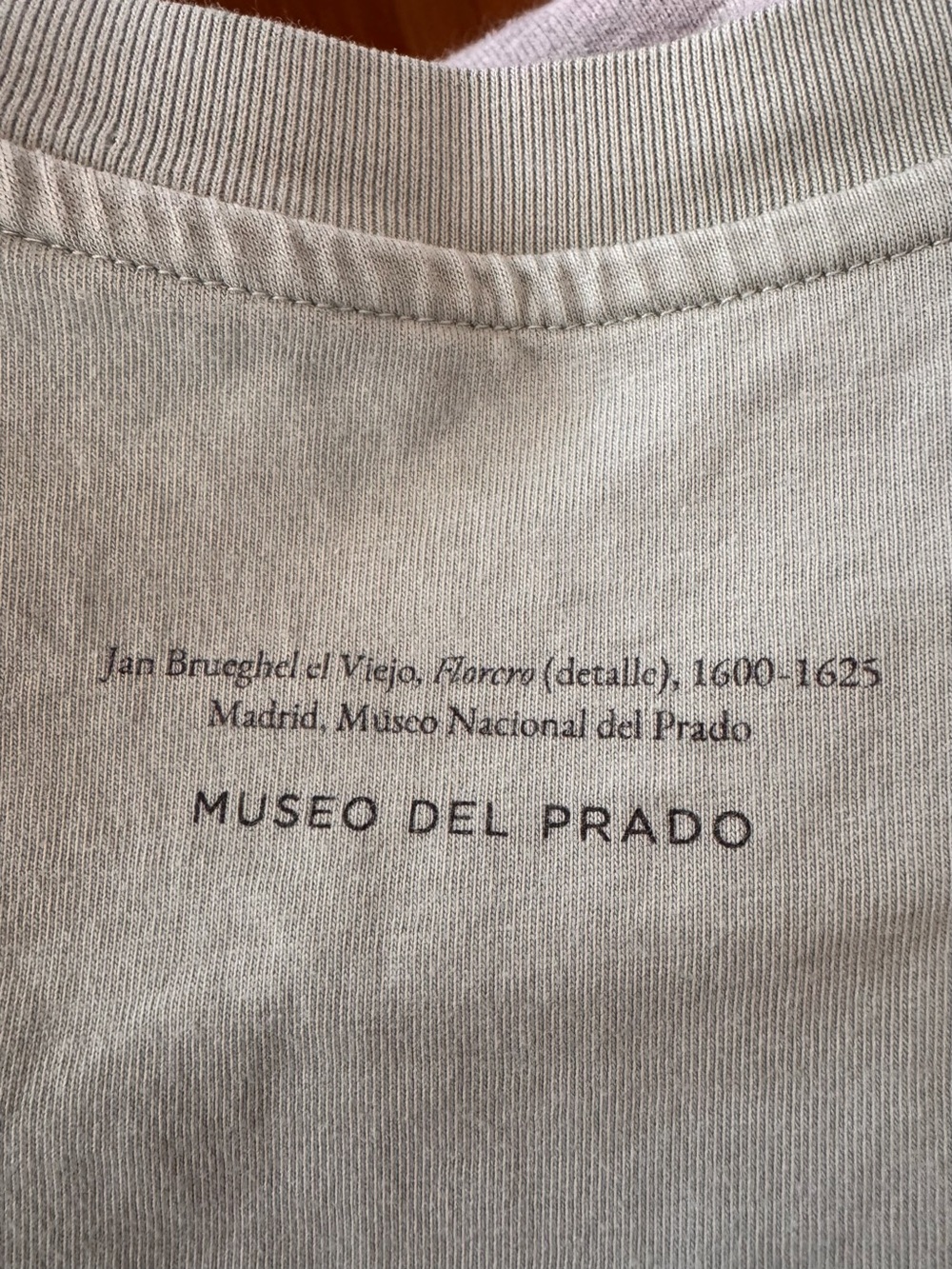 Museo del Prado Jan Brueghel Floral Art T Shirt Unisex S - Picture 6 of 11